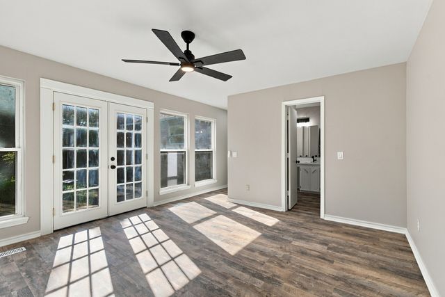 105 Saddle Rock Road, Sand Springs, OK 74063