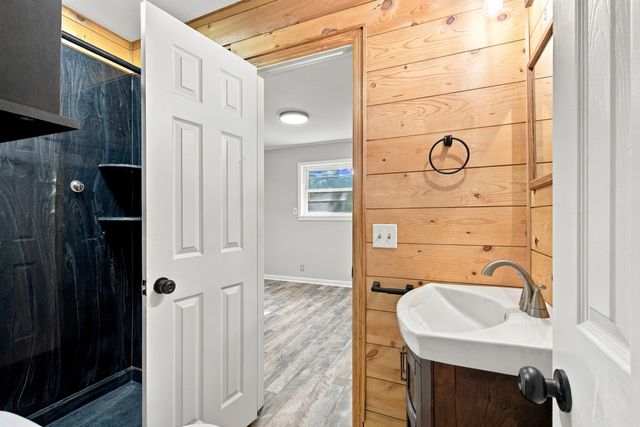 105 Saddle Rock Road, Sand Springs, OK 74063