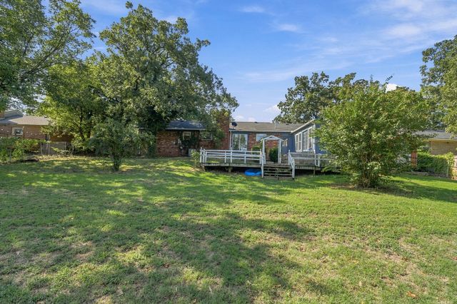 105 Saddle Rock Road, Sand Springs, OK 74063