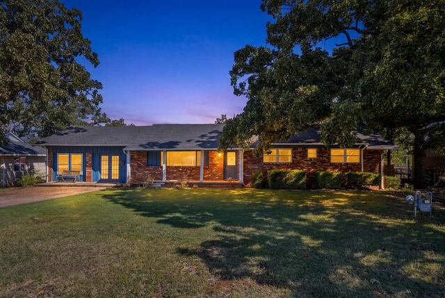 105 Saddle Rock Road, Sand Springs, OK 74063
