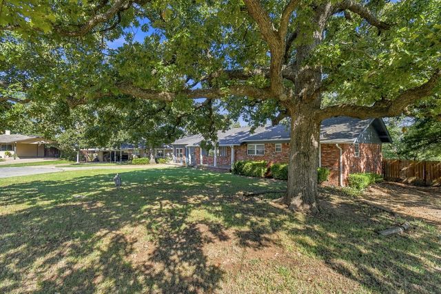 105 Saddle Rock Road, Sand Springs, OK 74063