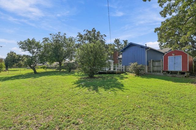 105 Saddle Rock Road, Sand Springs, OK 74063