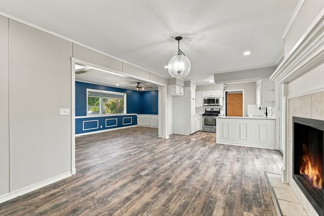 105 Saddle Rock Road, Sand Springs, OK 74063