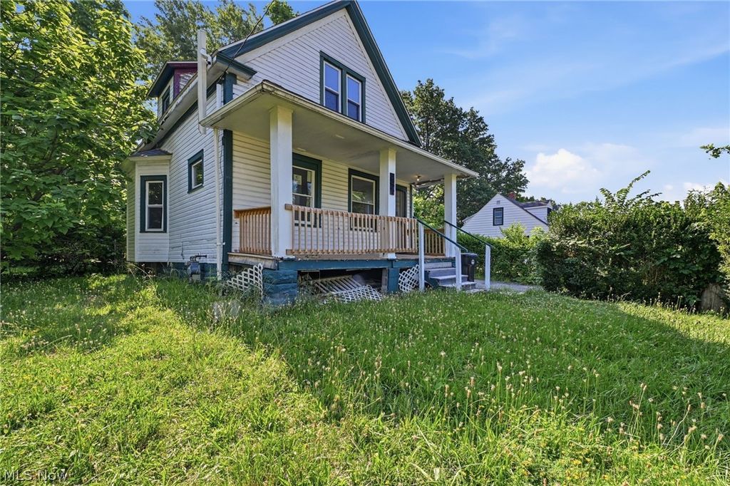 3337 E 143rd Street, Cleveland, OH 44120
