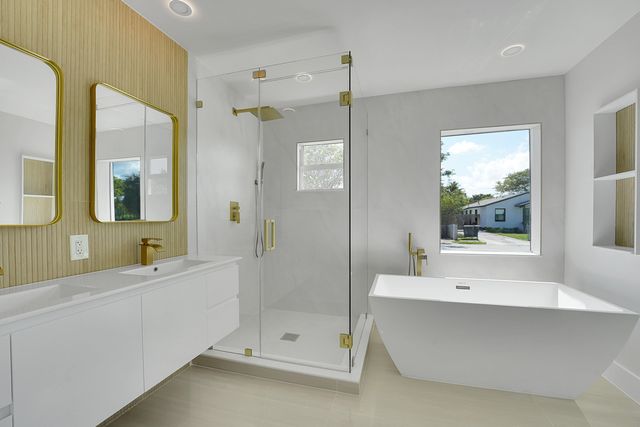 928 Market Street, West Palm Beach, FL 33401