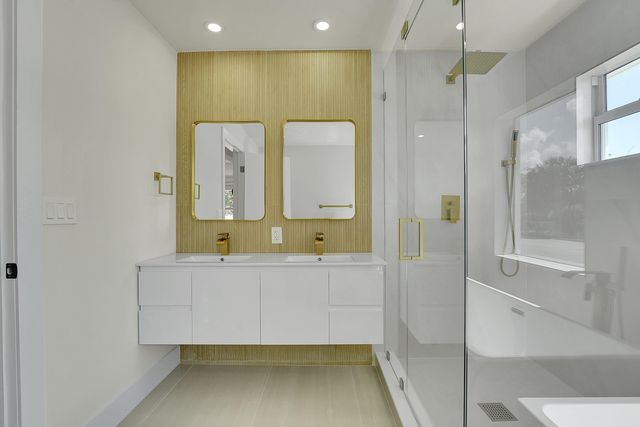 928 Market Street, West Palm Beach, FL 33401