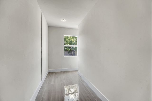 928 Market Street, West Palm Beach, FL 33401