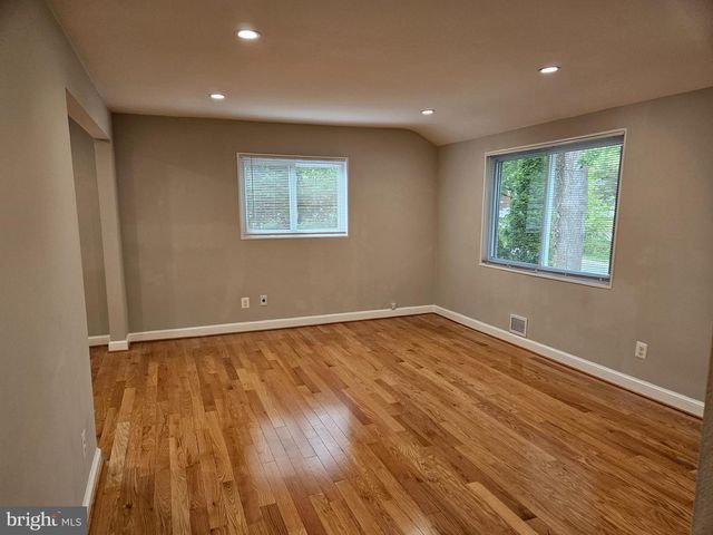 11102 BUCKNELL DR, Silver Spring, MD 20902