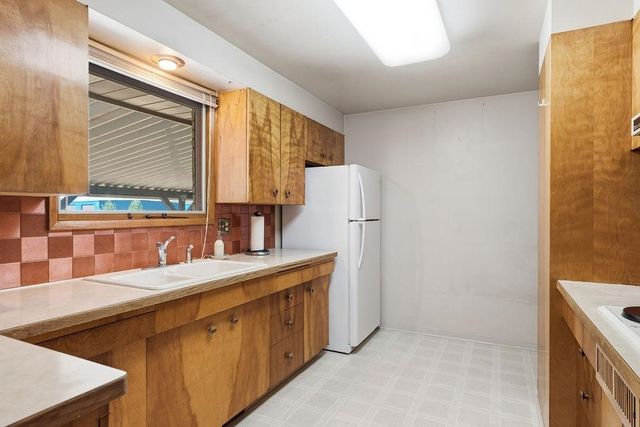 15820 E Longfellow Ave, Spokane Valley, WA 99216