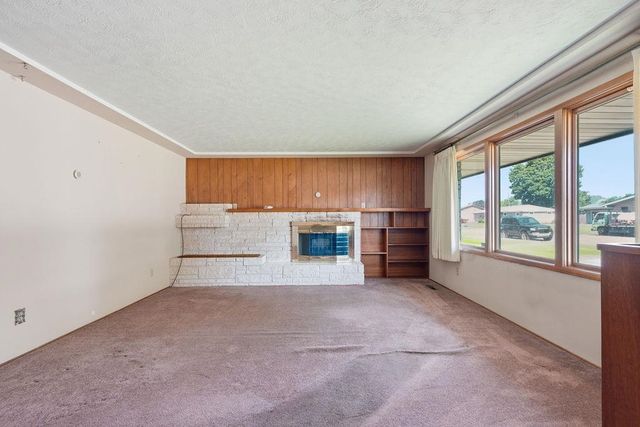 15820 E Longfellow Ave, Spokane Valley, WA 99216