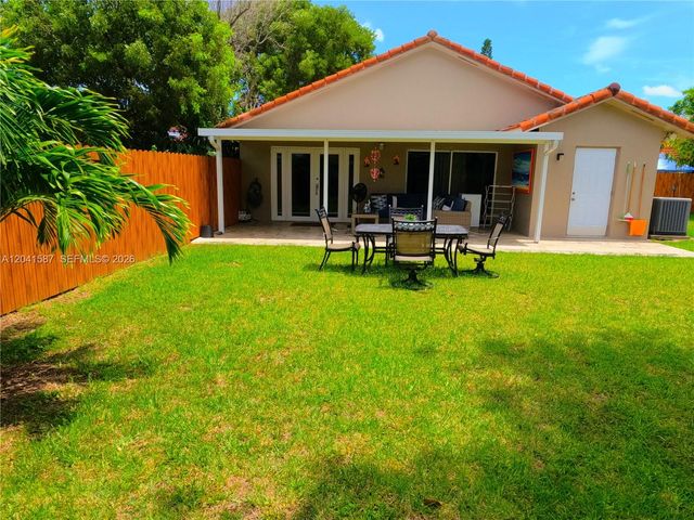 17700 SW 145th Ave, Miami, FL 33177