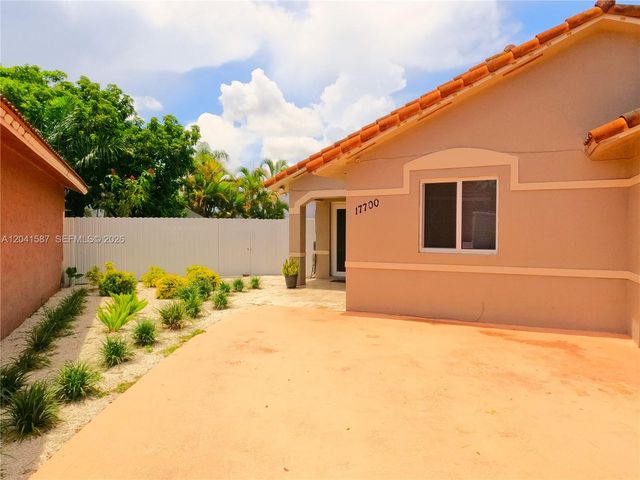 17700 SW 145th Ave, Miami, FL 33177