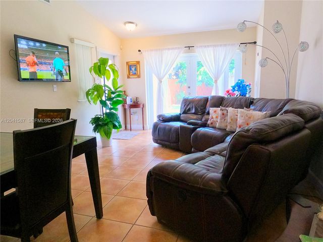 17700 SW 145th Ave, Miami, FL 33177