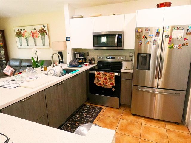 17700 SW 145th Ave, Miami, FL 33177