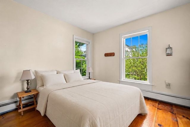 48 Carter St, Newburyport, MA 01950