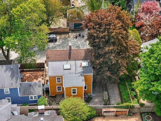 48 Carter St, Newburyport, MA 01950