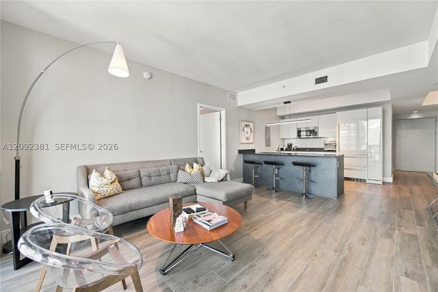 1010 Brickell Ave 4503, Miami, FL 33131