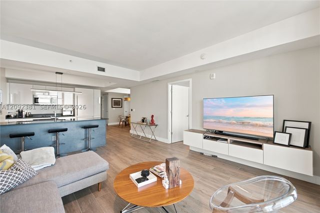 1010 Brickell Ave 4503, Miami, FL 33131