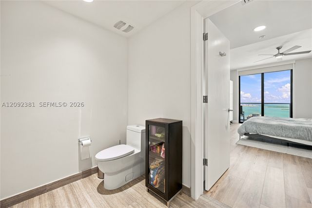 1010 Brickell Ave 4503, Miami, FL 33131