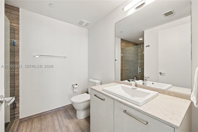 1010 Brickell Ave 4503, Miami, FL 33131
