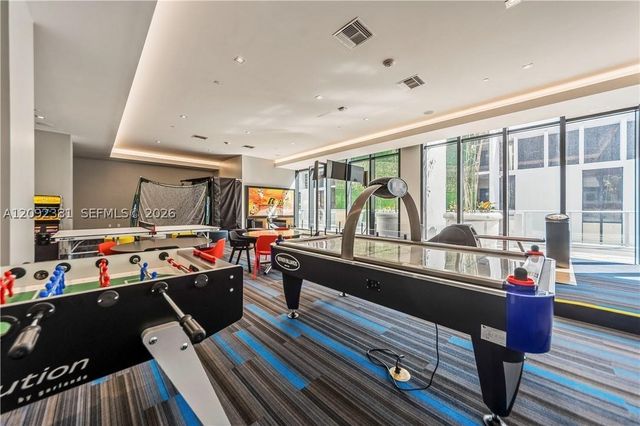 1010 Brickell Ave 4503, Miami, FL 33131