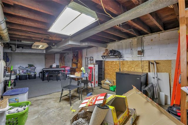 14824 Old Glory Rd,, Lore City, OH 43755