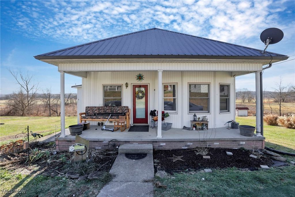 14824 Old Glory Rd,, Lore City, OH 43755