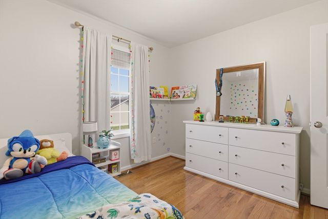 341 Courtney St, Fall River, MA 02720