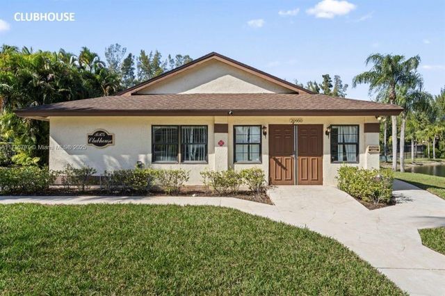 20929 BOCA RIDGE Drive W, Boca Raton, FL 33428