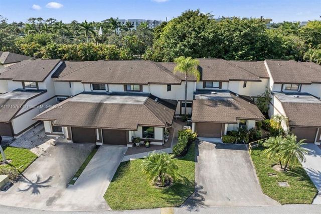 20929 BOCA RIDGE Drive W, Boca Raton, FL 33428
