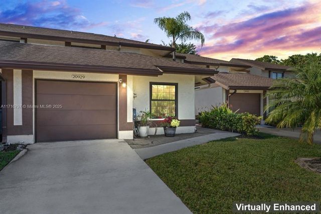 20929 BOCA RIDGE Drive W, Boca Raton, FL 33428