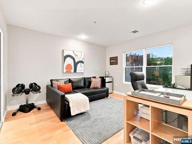4801 Palisade Avenue 4B, Union City, NJ 07087