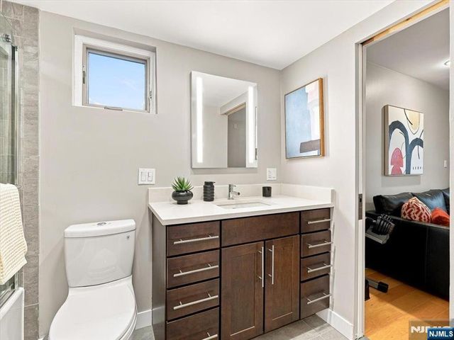 4801 Palisade Avenue 4B, Union City, NJ 07087