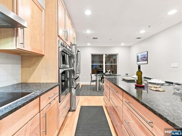 4801 Palisade Avenue 4B, Union City, NJ 07087