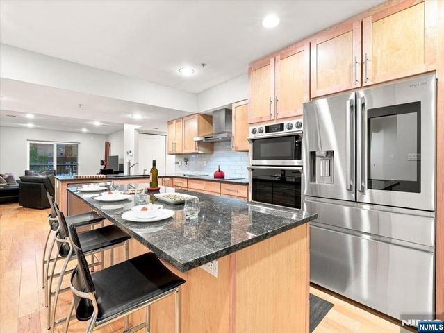 4801 Palisade Avenue 4B, Union City, NJ 07087