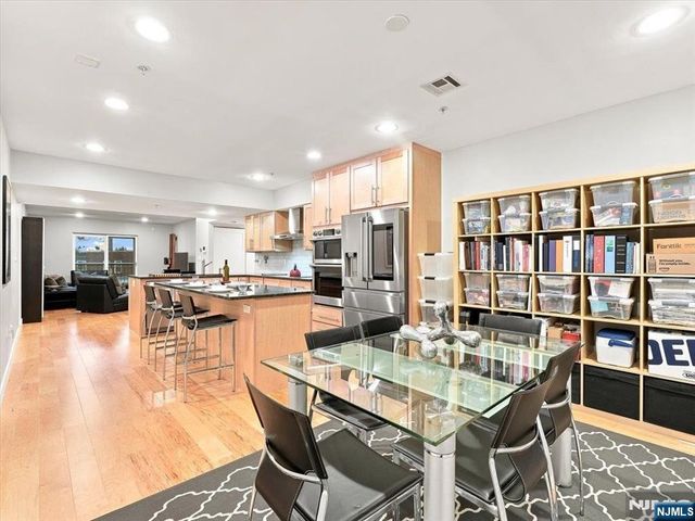 4801 Palisade Avenue 4B, Union City, NJ 07087