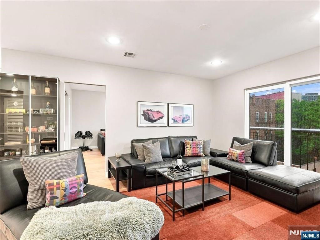 4801 Palisade Avenue 4B, Union City, NJ 07087
