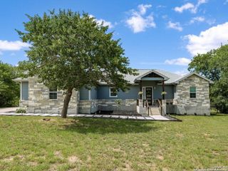 315 Log Cabin, Poteet, TX 78065