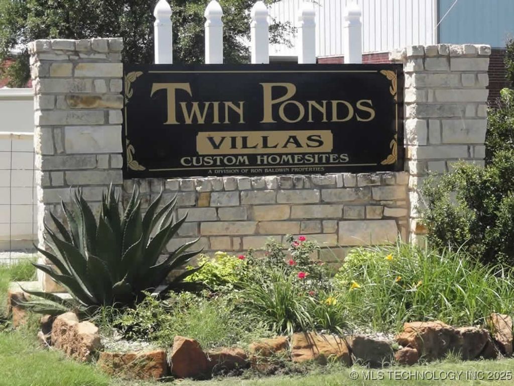 38 Creekside Road, Kingston, OK 73439