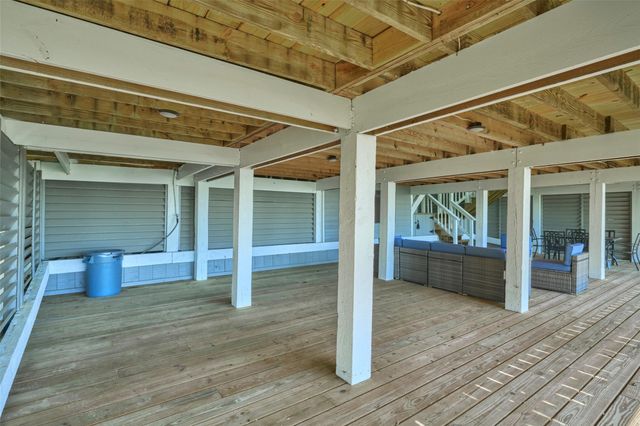 234 Lakeside Drive, Livingston, TX 77351