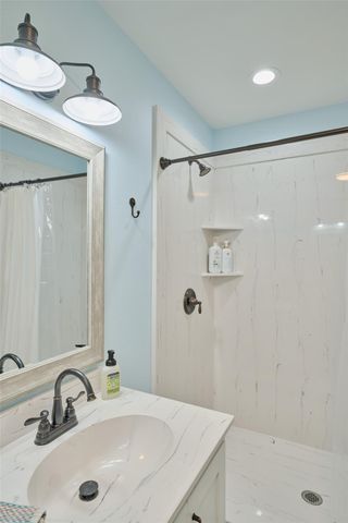 234 Lakeside Drive, Livingston, TX 77351