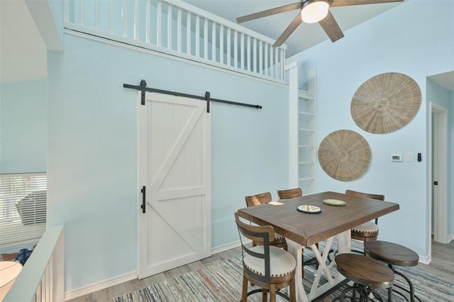 234 Lakeside Drive, Livingston, TX 77351