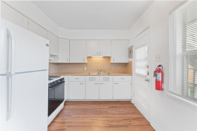 910 Ohio Ave 2, Corpus Christi, TX 78404