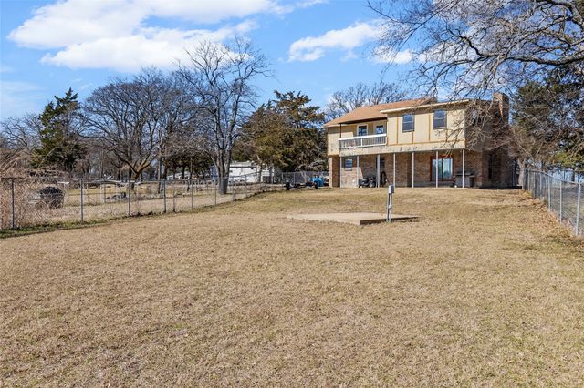 2885 Private Road 3776, Wills Point, TX 75169