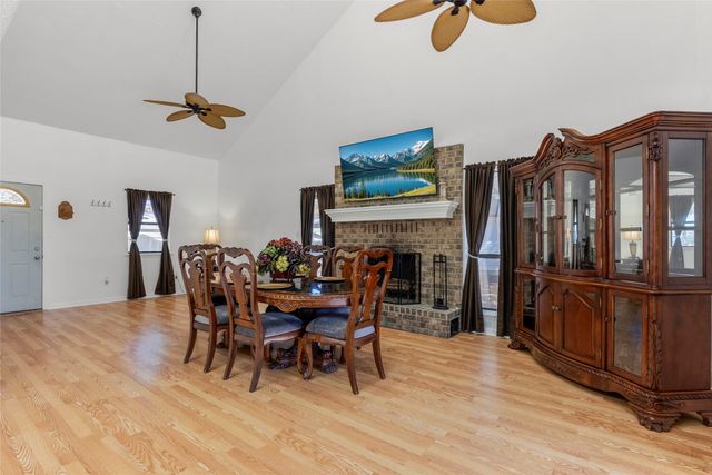 2885 Private Road 3776, Wills Point, TX 75169