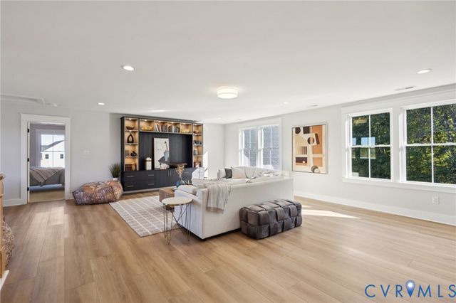 9463 Angels Share Dr, New Kent, VA 23124