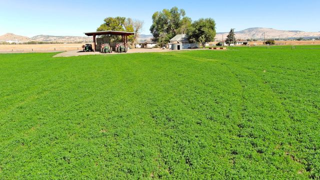 392 Del Fatti Lane, Klamath Falls, OR 97603