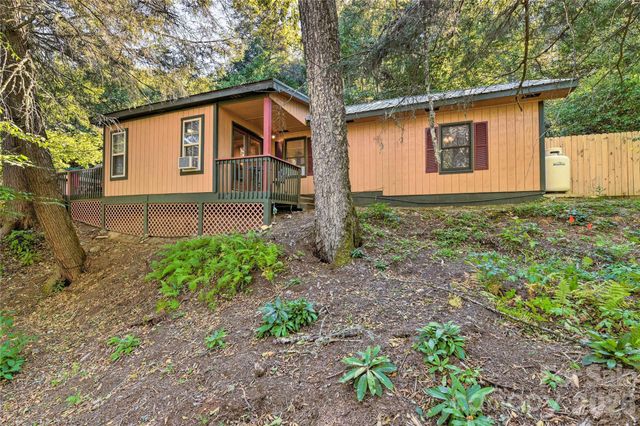242 Plott Balsam Road, Maggie Valley, NC 28751