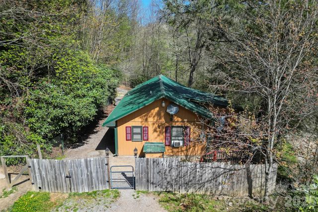 242 Plott Balsam Road, Maggie Valley, NC 28751