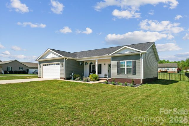 105 E Dundee Court, Statesville, NC 28625